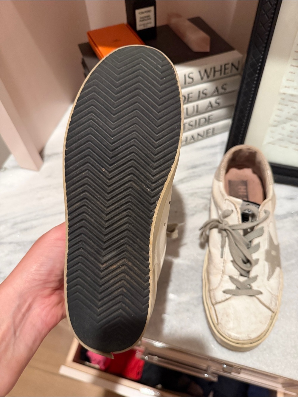 Golden Goose White Sneakers with Beige Star - Picture 3 of 3